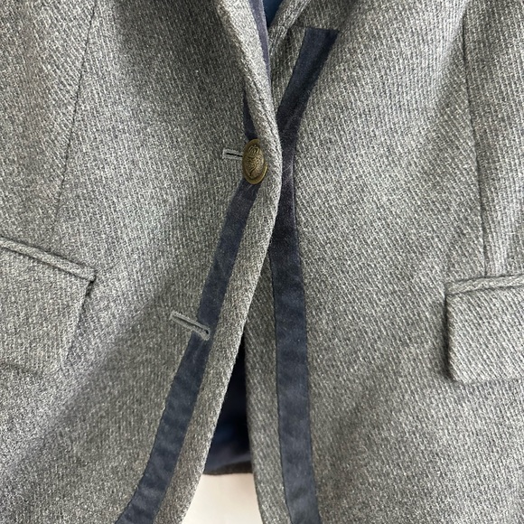Ann Taylor Loft Suit Jacket Women’s Gray Two Button Lined Wool Blend Size 6 - Picture 3 of 8